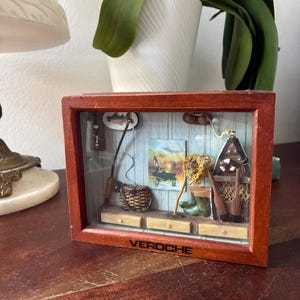 Vintage Wooden Fishing Outdoorsman Shadow Box Diaroma Box or Wall Hanging 5.5” x 4.25”
