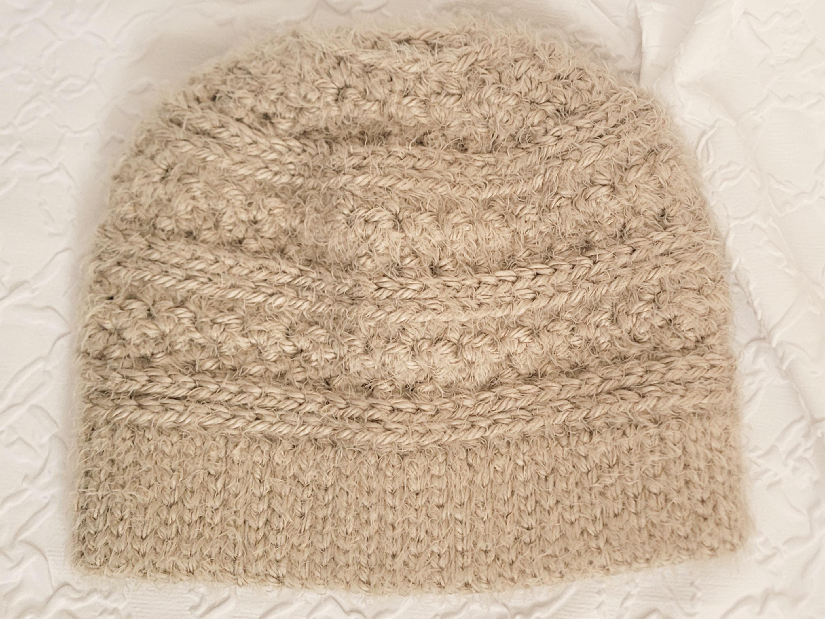 VTG Hand Knit Hygge Beanie Hat Alpine Hygge Beanie Free Chunky Crochet Hat Pattern - The  main image 4