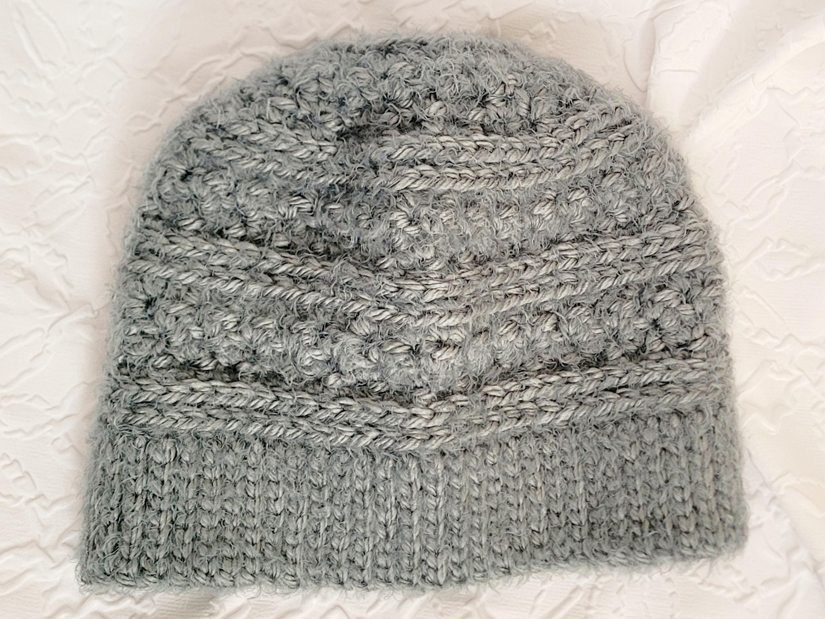 VTG Hand Knit Hygge Beanie Hat Alpine Hygge Beanie Free Chunky Crochet Hat Pattern - The  main image 3