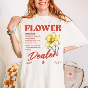 Daffodil Flower Shirt Boho Wild Flower Shirt Floral Graphic T-shirt Summer Flower Shirt Cute Flower Market Shirt Daffodil Tee Daffodil Shirt