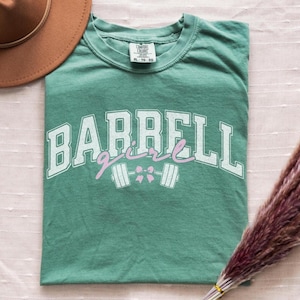 Barbell Girl Shirt Gym Girl Shirt Lifting Shirt Oversized Pump Cover Gift for Gym Rat Women Gym Shirt Women Weightlifting Shirt Muscle Mommy