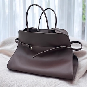 Margaux 15 Gürteltasche, Elegant Row Handgefertigte Gürteltasche mit Henkel, Damen Accessoire, Perfektes Geschenk für Sie