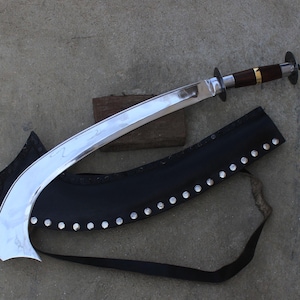 21 inch Long blade/ Nepalese traditional Khuda / Leather sheath / Large Blade / 5160 Spring .