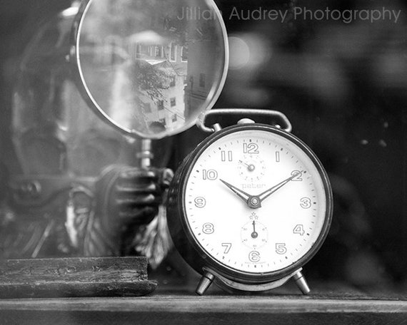 Schwarz Und Weiss Wecker Fotografie Stillleben Fotografie Etsy
