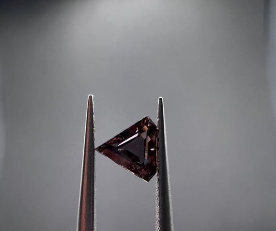 Natural Purple Sapphire .42Ct. Facet Pentagon. Origin Songea. Calibrated Jewelry Grade A+