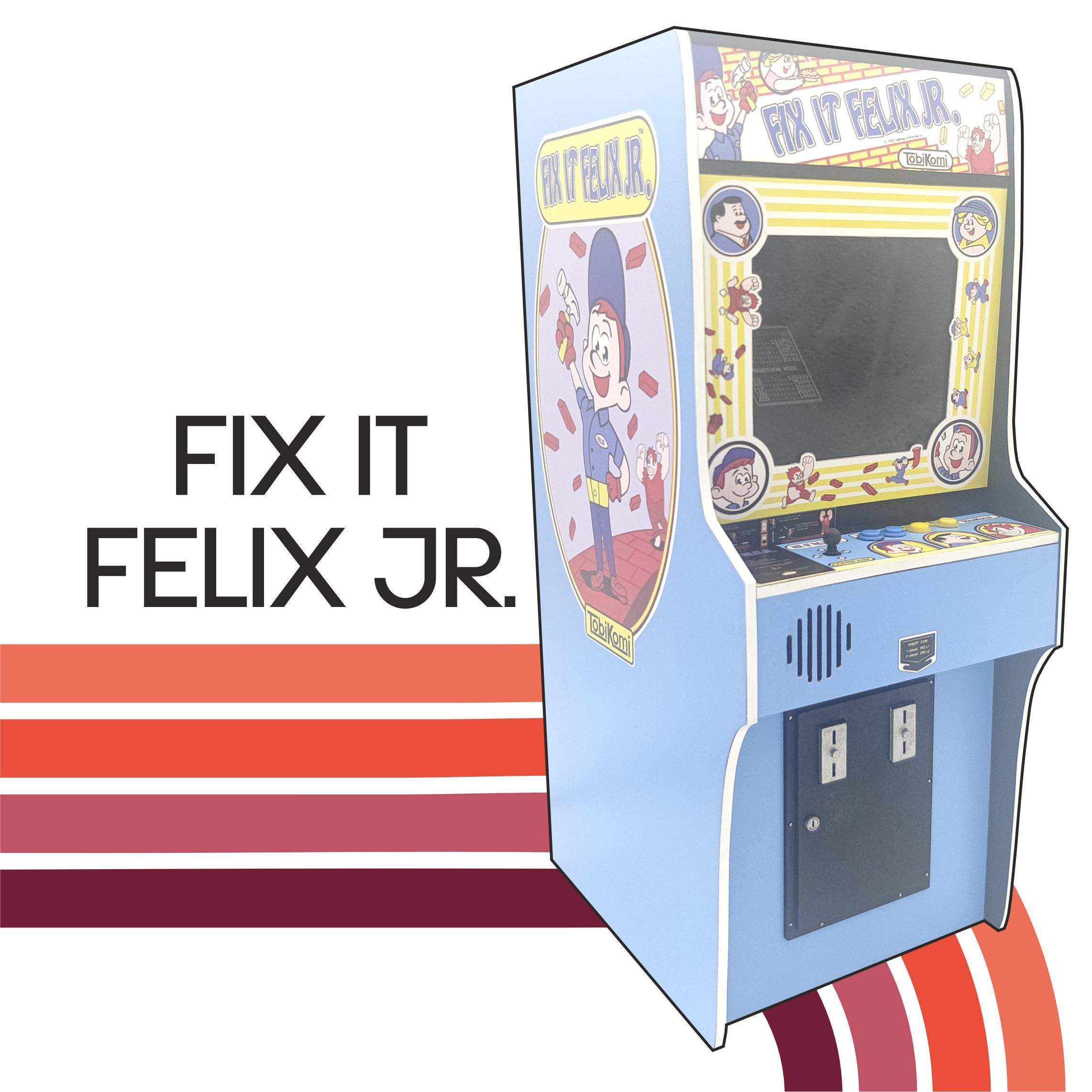 Miniature Functional Fix It Felix Jr Arcade Machine Cabinet 1/6