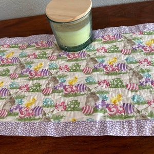 Table Runner - Easter Bunnies & Easter Eggs in the garden