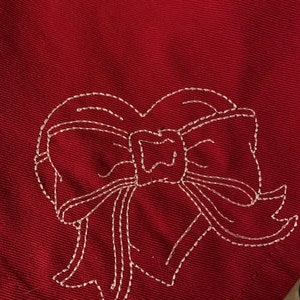 MADE TO ORDER - Cloth Napkins Embroidered for Valentine&#39;s Day or Wedding