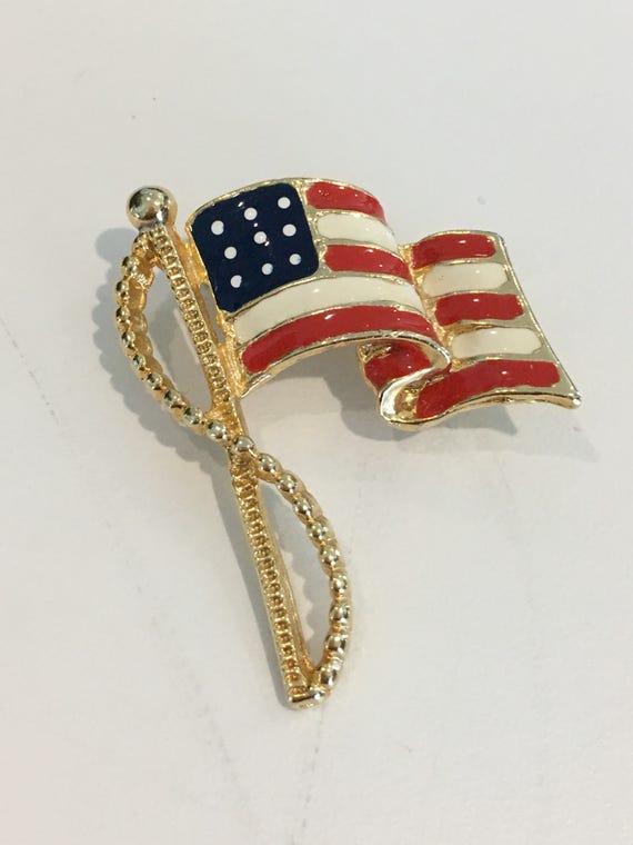 Vintage Enamel Gold-tone American Flag Brooch Patr