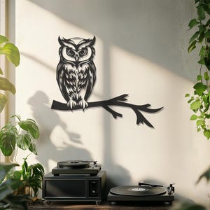 Metal Owl Wall Art: Rustic Forest Animal Decor