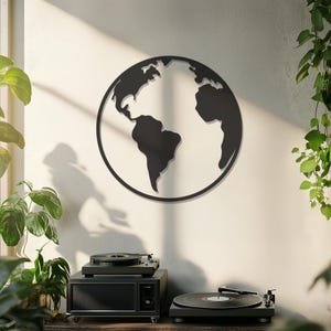 Weltkarte Metall Wandkunst, Einzigartiges Reise Dekor, Globe Wandbehang für Abenteurer, Perfektes Geschenk für Fernweh Seelen
