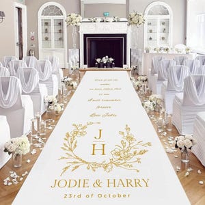 Custom Aisle Runner with Initial Script, Personalized Wedding in Sparkling White