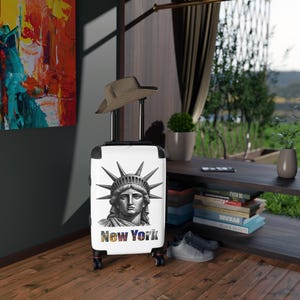 New York Themed Suitcase, Stylish Luggage, Travel Essentials, Perfect Gift for Travelers, Unique Carry-on for Adventure