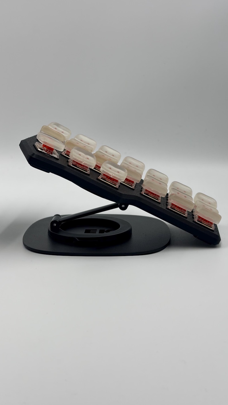 ErgoKee Corne v4.1 Keyboard - Thumbnail 4