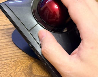 Kensington Slimblade Pro Trackball Tilt Base Kit With Wrist Rest