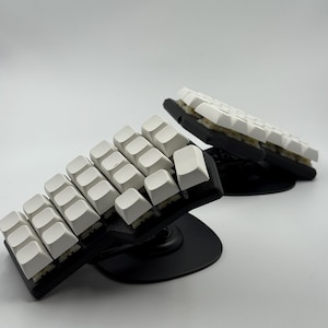 Tastiera divisa cablata Corne v4.1 MX: piastra metallica, tenda regolabile