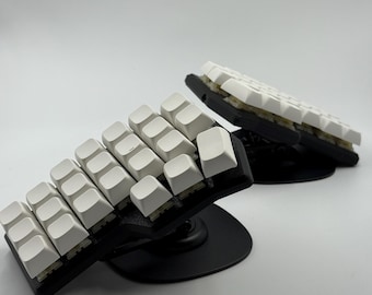 Corne（木製ケース付き） JLCCNCのアルミケース付きCorne v3 : r/crkbd