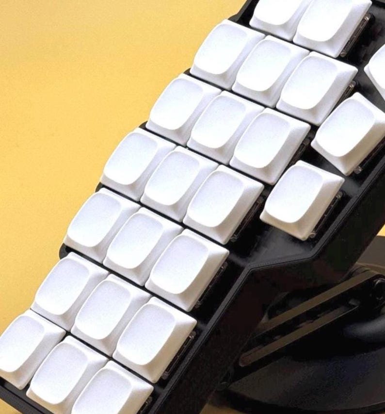 ErgoKee Corne v4.1 Keyboard - Thumbnail 5
