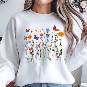 Wildflowers Sweatshirt, Flower Crewneck Sweatshirt, Floral Sweatshirt For Women, Flower Lover Sweatshirt, Flowers Hoodie, Women Gift