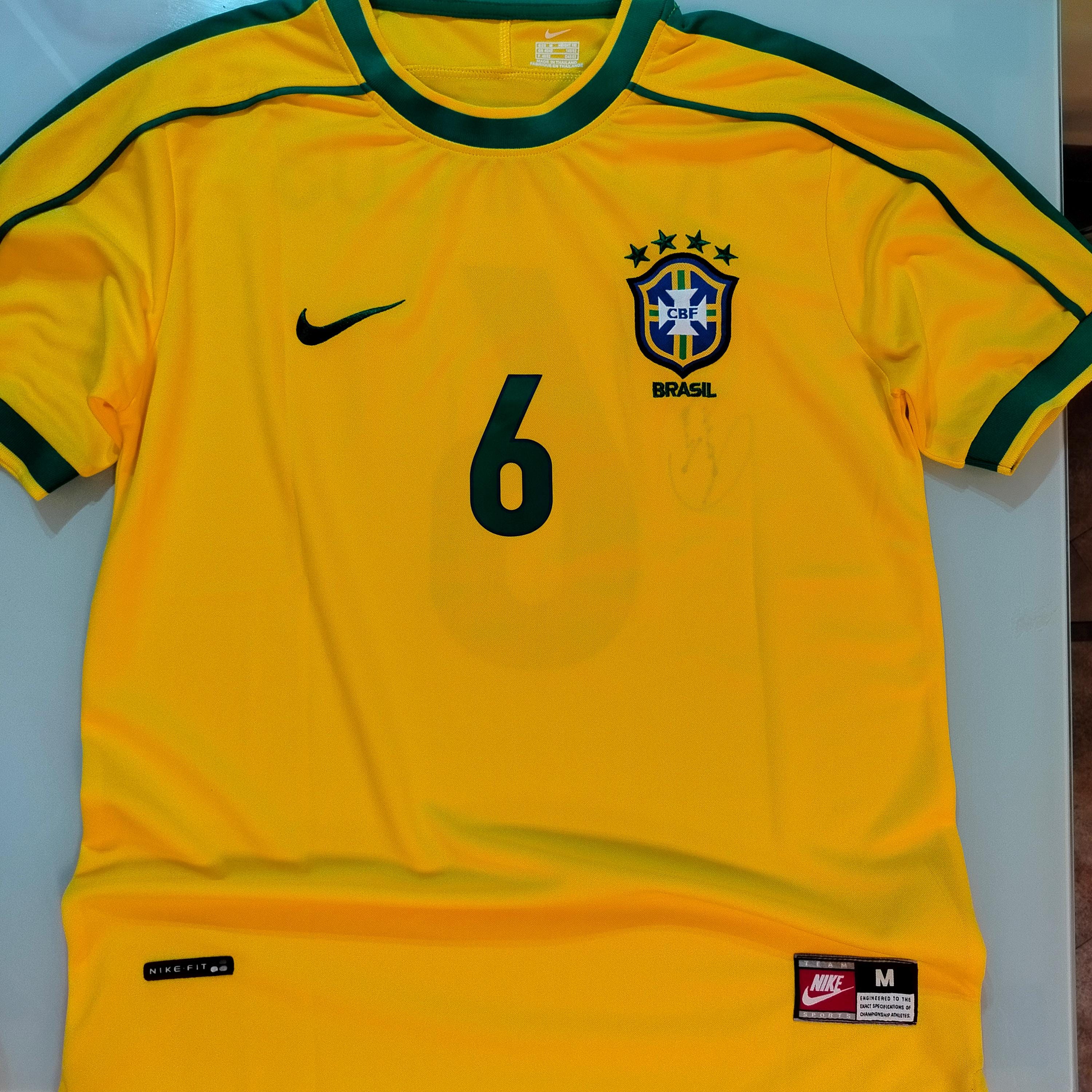Roberto Carlos #6 Signed Autographed Brazil Jersey With COA - Etsy