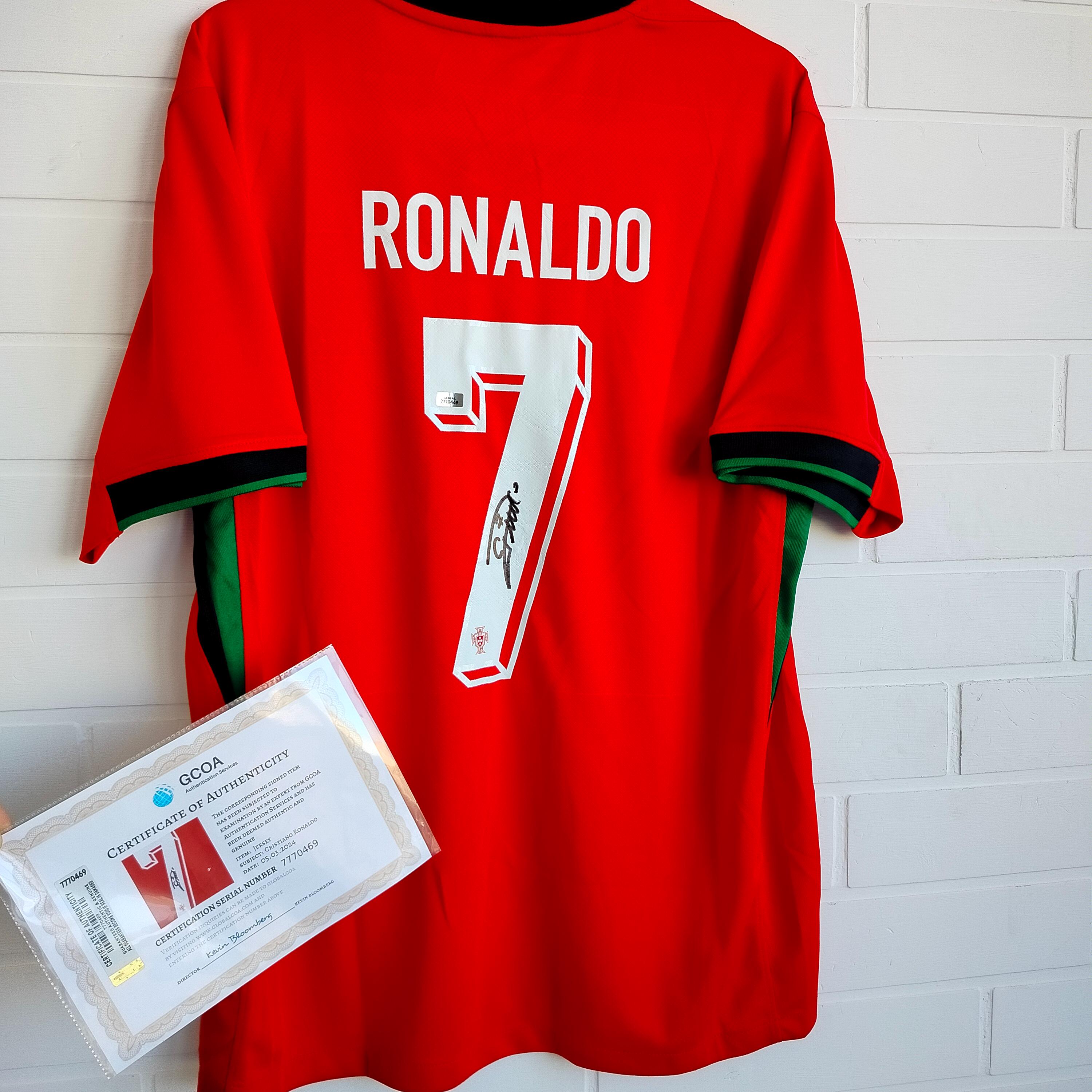 Cristiano Ronaldo #7 Signed Autographed Team Portugal Soccer