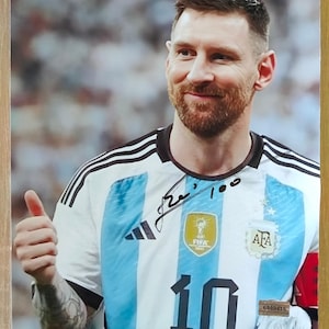 Lionel Messi Signed Autographed 8"x10" Photo Glossy With COA