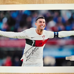 Cristiano Ronaldo signiert und signiert 8 "x 10" Fotoglanz mit COA