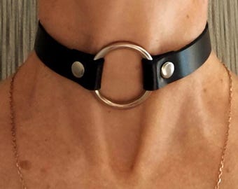 Gothic O-Ring Leather Choker: Handmade Punk Jewelry