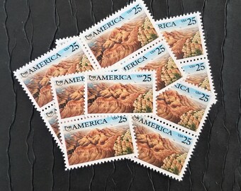 10 Vintage Postage Stamps .. Grand Canyon 25cent stamp .. UNUSED .. #2512