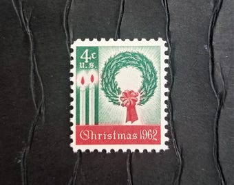 10 Vintage Postage Stamps .. Christmas Wreath & Candles 4cent stamps .. UNUSED .. #1205
