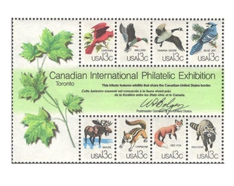 8 Vintage Postage Stamps .. North American Animals 13cent stamps .. UNUSED .. #1757a-h setenant set