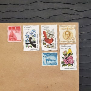 Flowers and Birds Collection .. UNused Vintage Postage Stamps image 2