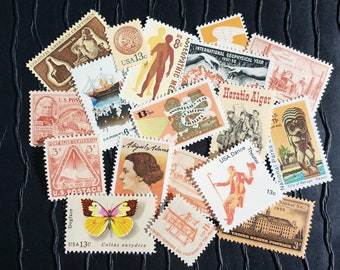 20 US Vintage Postage Stamps .. Shades of ORANGE .. curated collection .. UNUSED