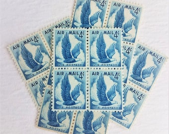 10 Vintage Postage Stamps .. Eagle in Flight Airmail 4cent stamps .. UNused.. #c48
