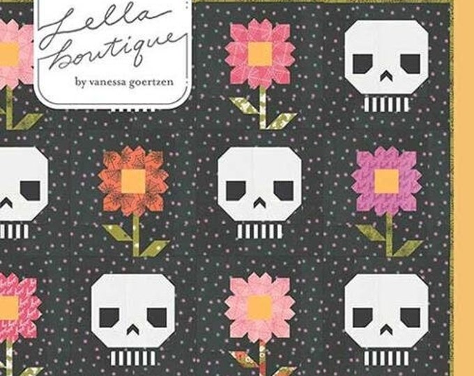 Pushing up Daisies Quilt Pattern | Lella Boutique | LB 231 | 80in x 80in | Ships December