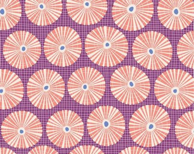 Tilda Fabric | Cotton Beach | 100323 | Limpet Shell Lilac | Fat Quarter and Yardage