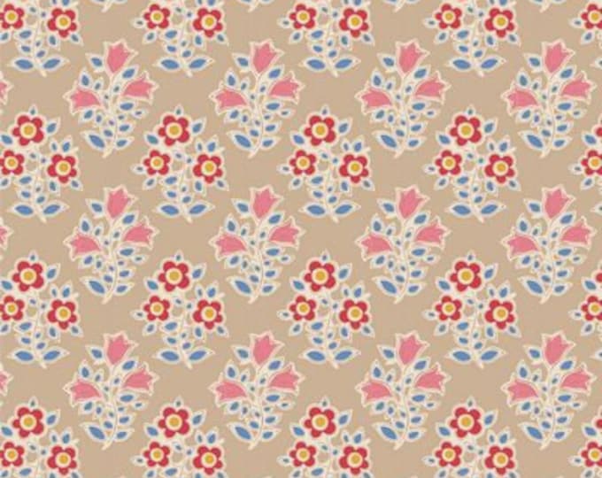 Tilda | Jubilee Blenders | Farm Flowers | Sand | 110099 | Fat Quarters | Yardage