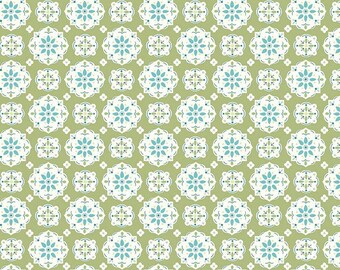 Bee Vintage | Lori Holt | Sarah Jane | C13072-LETTUCE | Fat Quarters and Yardage X