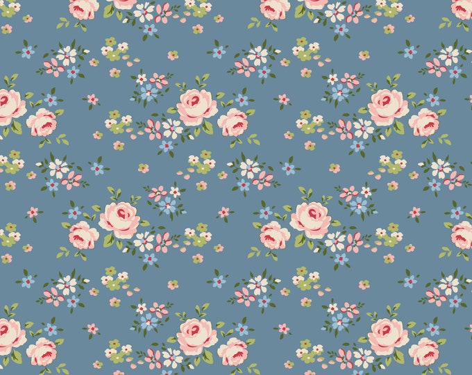 Pre-order | Tilda | Creating Memories Summer | Gracie | Blue | 130129 | Fat Quarters | Yardage | Ships mid June 2024