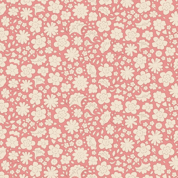 Tilda: Spring - Carla in Pink Tilda: Spring - Carla in Pink