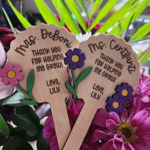 Jeu de plantes personnalisé pour enseignant, gravé au laser, cadeau en bois, cadeau de fin d'année pour enseignant, « Merci de m'avoir aidé à grandir »