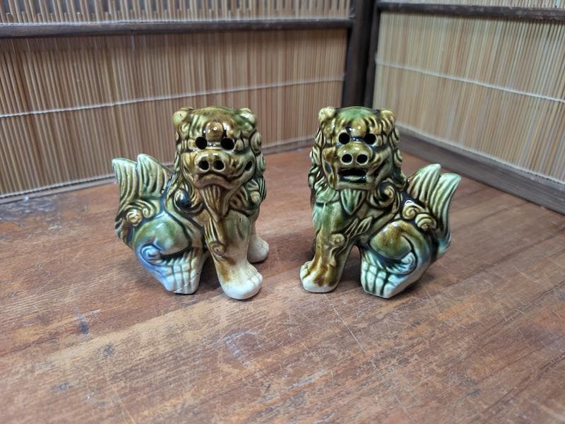 Pair of Shisa - Etsy