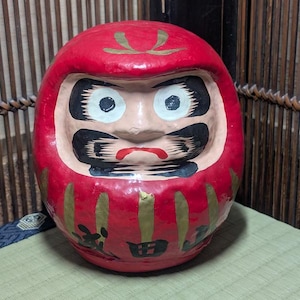 Vintage 1970s Japanese Daruma Doll ダルマ – Roly-Poly Paper Toy | Zen Buddhist Tumbler Figurine | Traditional Folk Art Collectible TT14