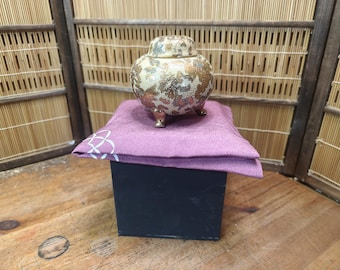 古い陶器製 火鉢 窯印あり 線描文様 φ25cm 筒型 手あぶり 昭和レトロ 現在、この商品の在庫はありません - Etsy