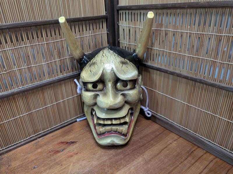 伝統的なお面　木製 Wooden Oni Mask - Etsy