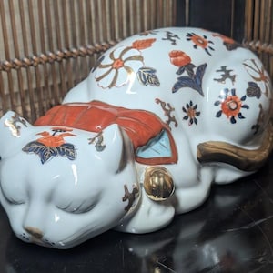 Antique Sleeping Cat Porcelain - Etsy