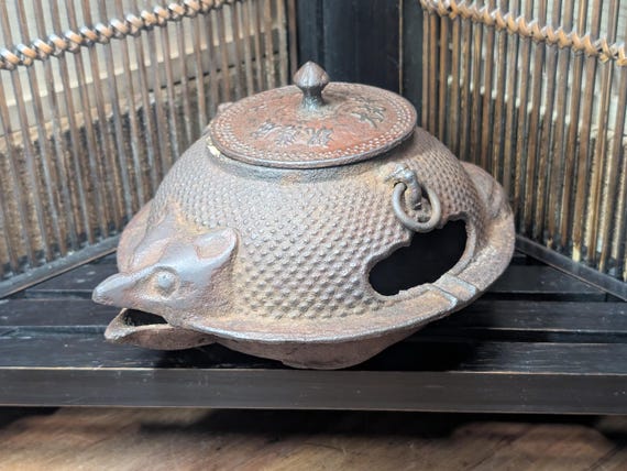 Japanese Vintage 1940s Tanuki Ashtray Cast Iron Steel Gov Auction