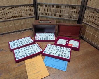 Juego de mahjong japonés vintage de los años 70 con estuche de madera, artículo de colección AG5