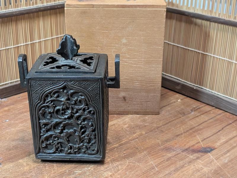 日本製ブロンズ香炉 獅子蓋 丹雲銘入り箱入り 茶道 伝統 Z20A - Etsy 日本