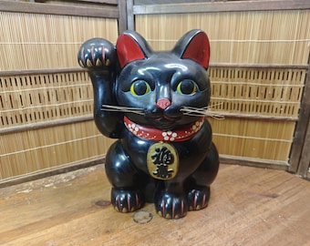 Japanese Vintage 1960s Black Pottery Maneki Neko Lucky Cat Statue D47